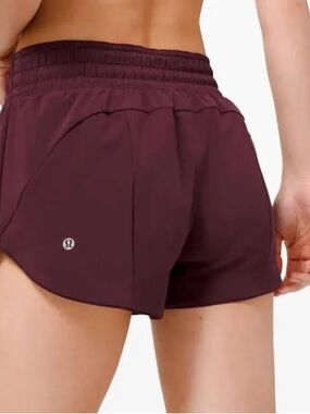 lululemon athletica reversible Shorts- burgundy/pink